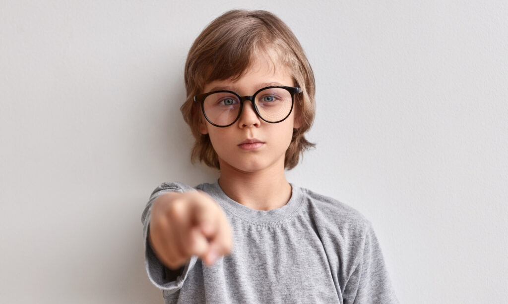 Soczewki Stellest ® to rozwiązanie wzrokowe Essilor ® do radzenia sobie z krótkowzrocznością